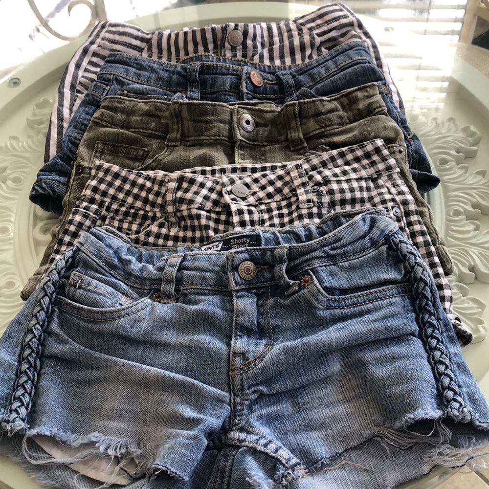 NAME BRAND GIRLS 7/8 SHORT LOT OF 6:Levi’s, Gymboree, Tractr, Crazy8,paper denim